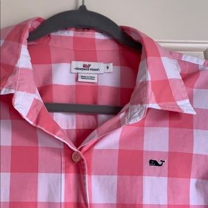 Vineyard Vines plaid button down shirt